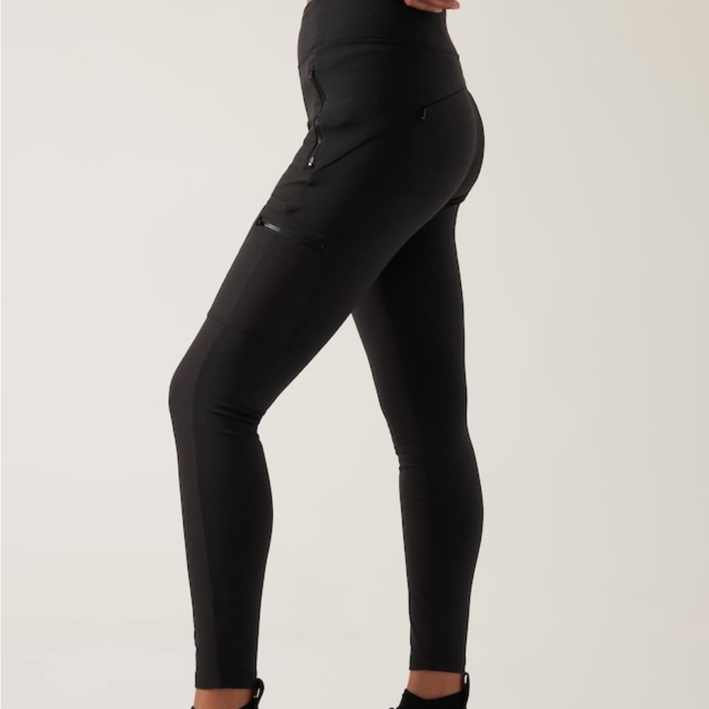 NWT Athleta Headlands Hybrid Cargo II Tights 10 Tall